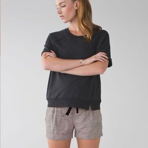 Lululemon spring break away short